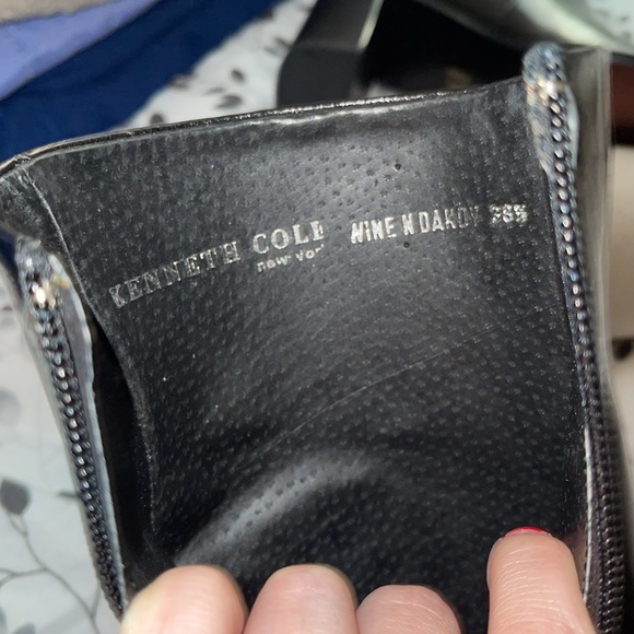 Kenneth Cole Black Boots - Picture 4 of 5